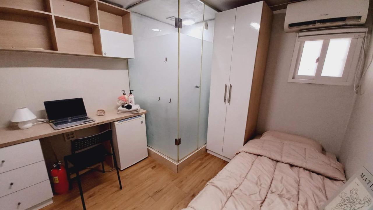 Haechi Stay Guesthouse - For Foreigners Only 首爾 外观 照片