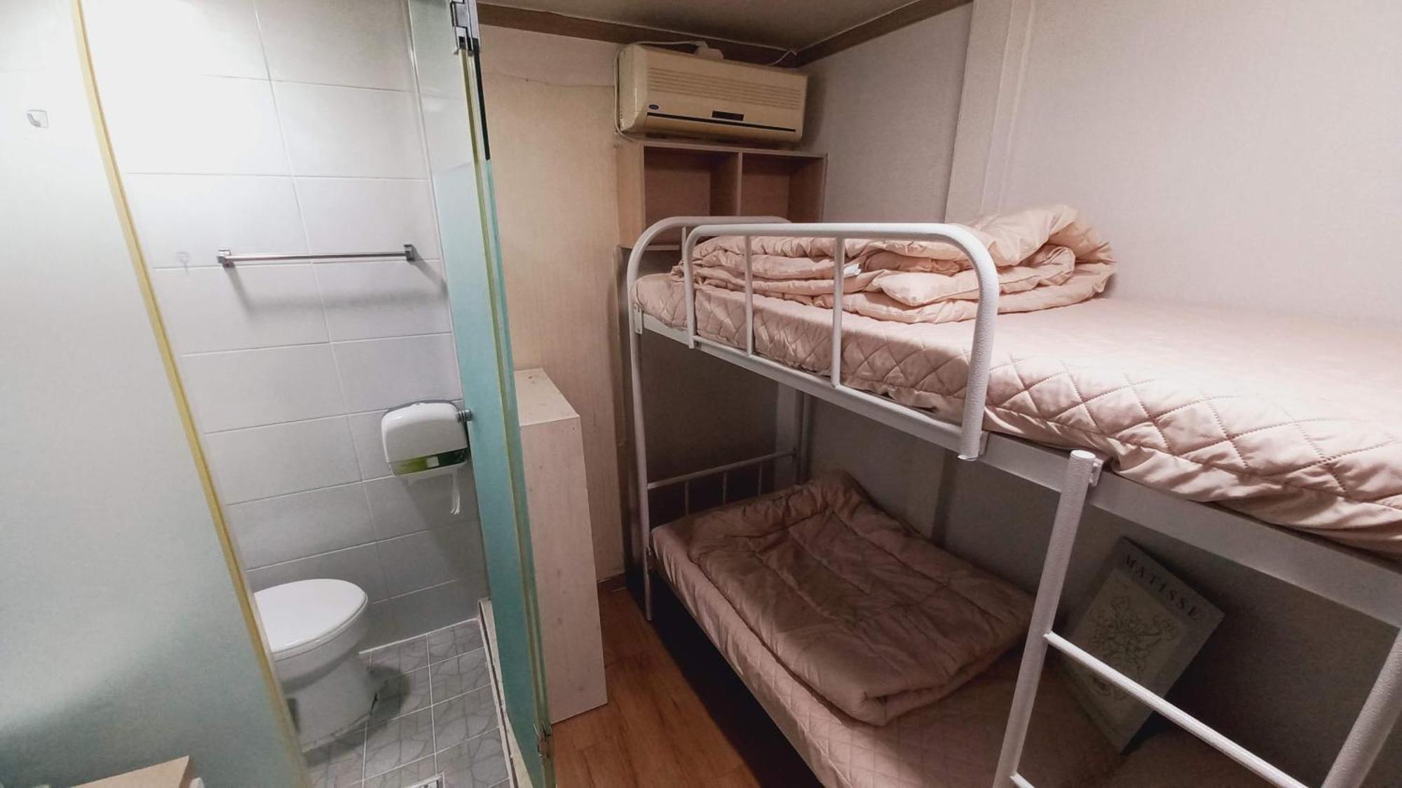 Haechi Stay Guesthouse - For Foreigners Only 首爾 外观 照片