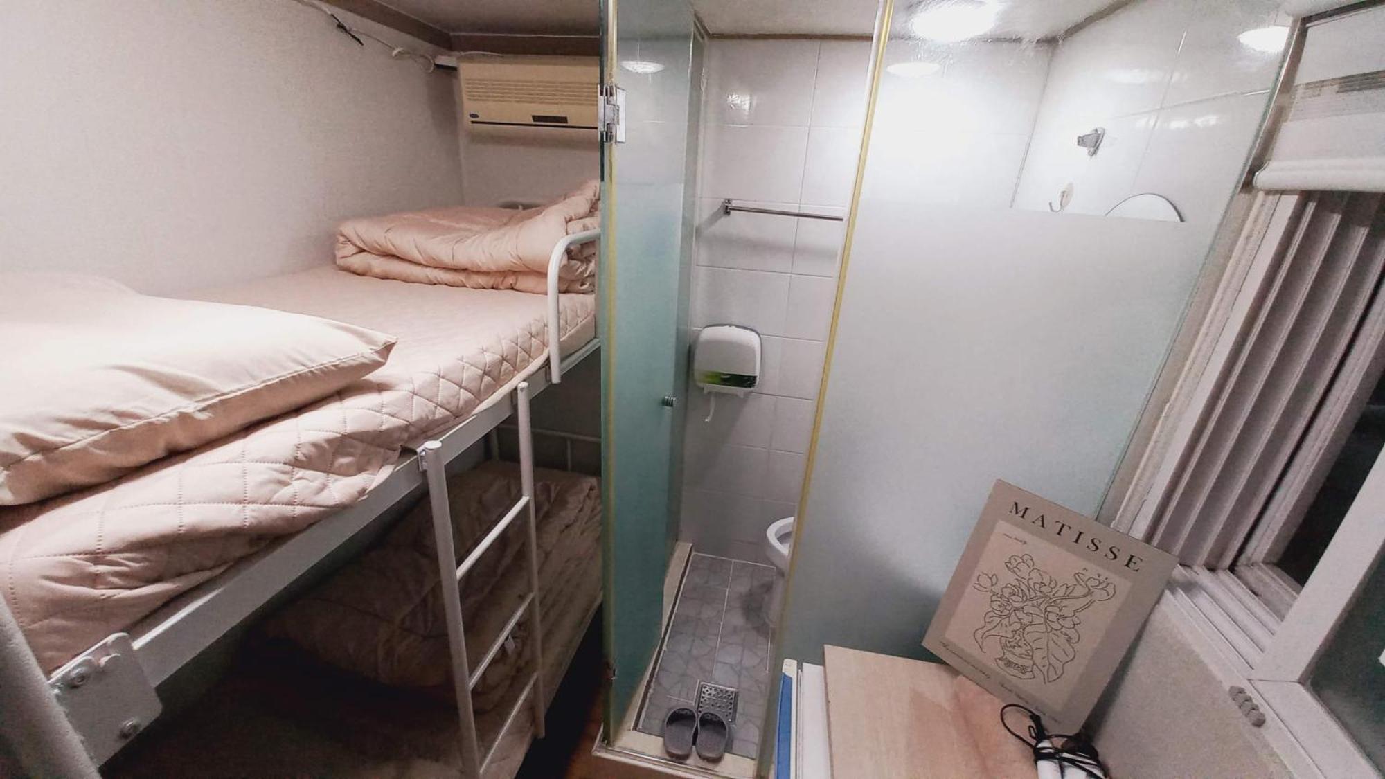 Haechi Stay Guesthouse - For Foreigners Only 首爾 外观 照片